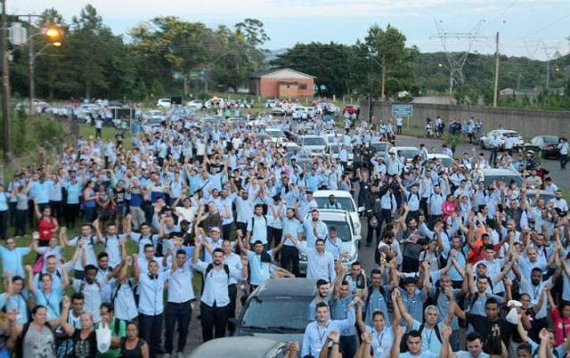 PEC da Previdência embute aumento de impostos aos trabalhadores