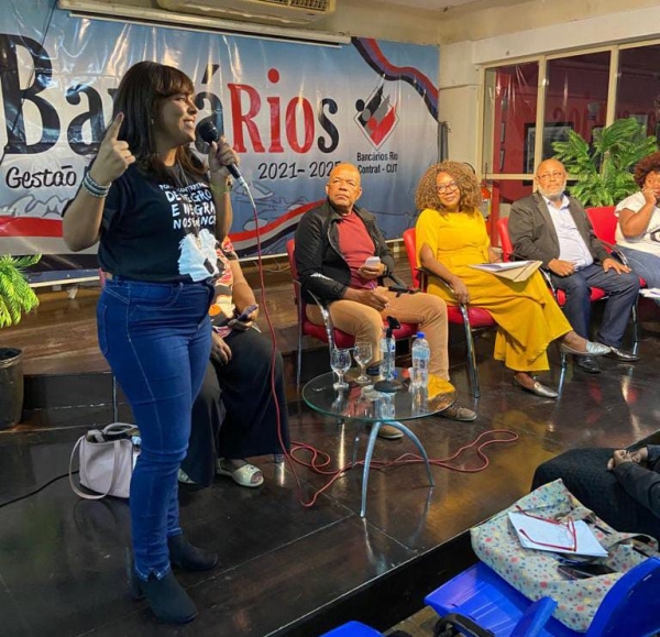 Coordenadora Geral Renata Soeiro participa de evento que debateu discriminação contra a mulher negra