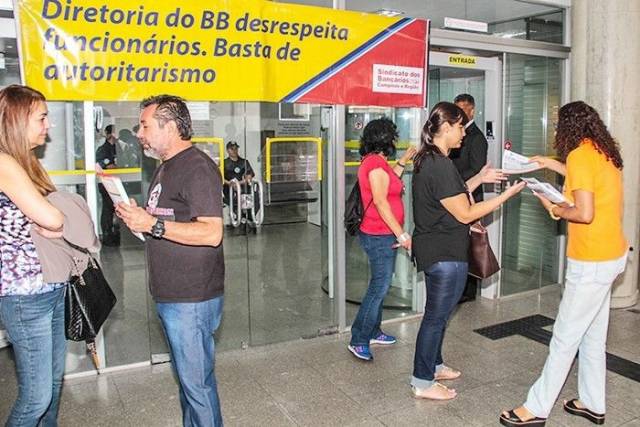 Bancários de todo o país realizam Dia Nacional de Luta em defesa da Cassi