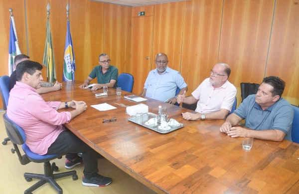 Sindicato participa de Reunião com Superintendente do INSS