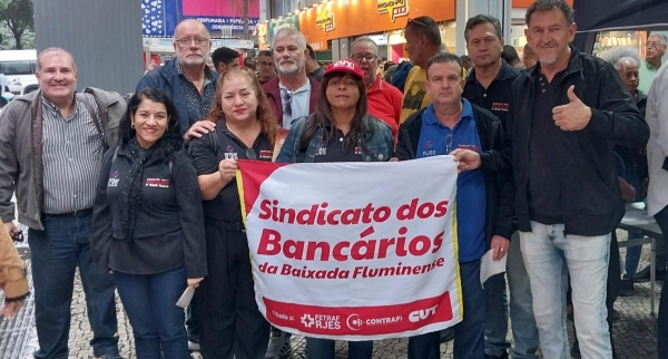 Sindicato participa de ato contra os juros altos do BC