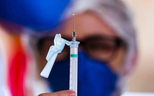 Justiça do Trabalho decide que ‘convicção pessoal’ não é motivo para deixar de tomar vacina contra a covid