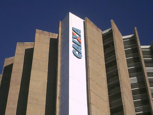 Contraf-CUT cobra a reposição do quadro de empregados da Caixa