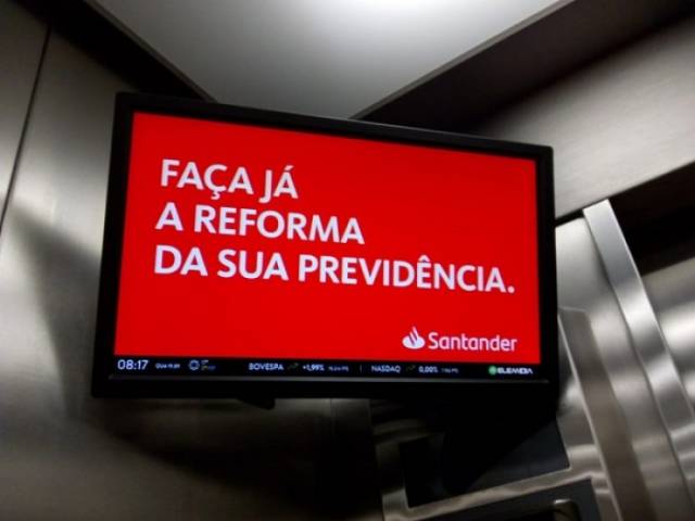 Tiro no pé? Santander escancara defesa do fim da aposentadoria