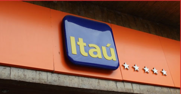 Itaú anuncia PDV no dia em que registra R$ 13,9 bi de lucro