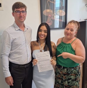 Sindicato dos Banc&aacute;rios da Baixada Fluminense reintegra mais uma funcion&aacute;ria do Ita&uacute;