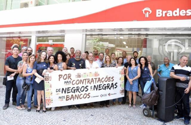 Contraf-CUT realiza ato do mês da consciência negra no Rio de Janeiro