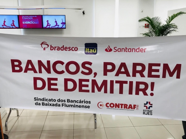 Sindicato percorre agências da Baixada Fluminense para denunciar e protestar contra demissões