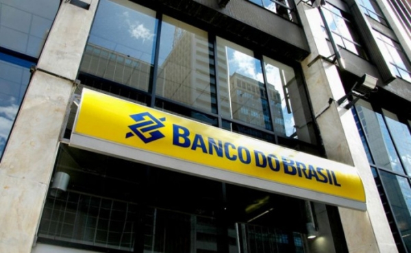 Justiça condena Banco do Brasil por coagir empregados a desistir de ações trabalhistas