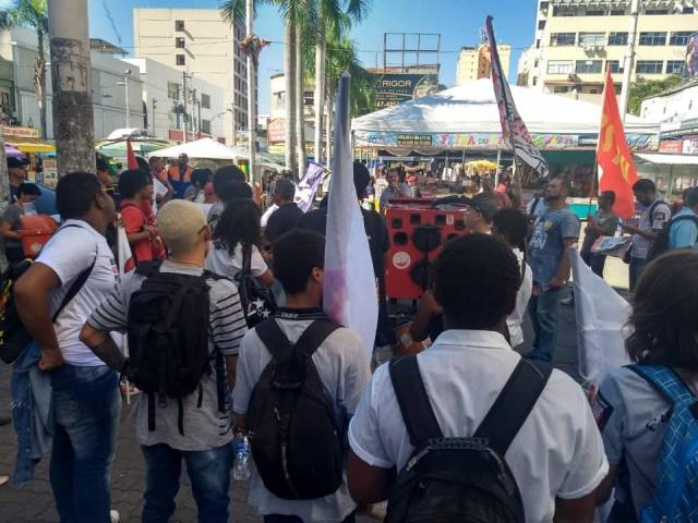 Bancários da Baixada Fluminense se unem a outras categorias em apoio à Greve Geral