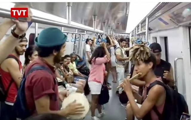 Justiça do Rio proíbe manifestações artísticas em transportes coletivos