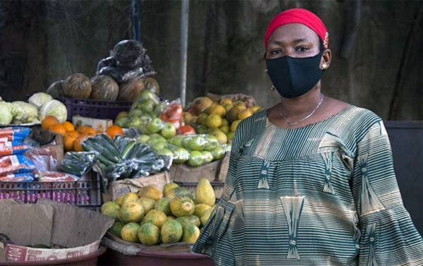 Mundo tem mais bilionários na pandemia, enquanto a renda do trabalho cai