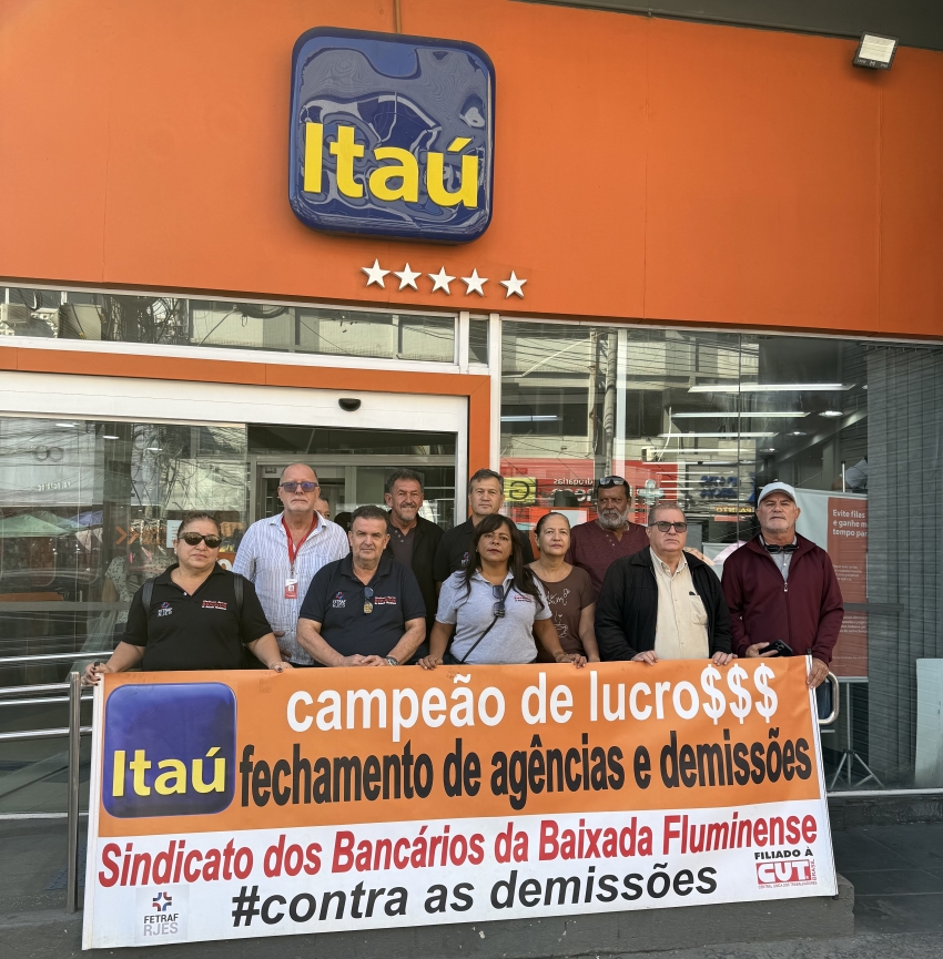 Sindicato protesta contra fechamento de agências e as demissões no Itaú