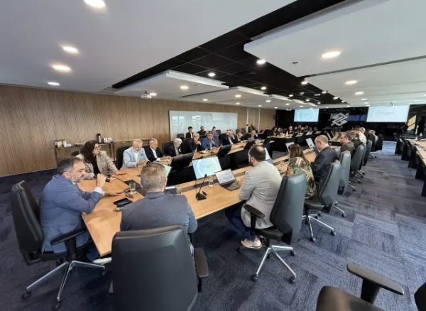 Funcionários do BB rejeitam proposta que aumenta contribuição à Cassi e impacta orçamento das famílias