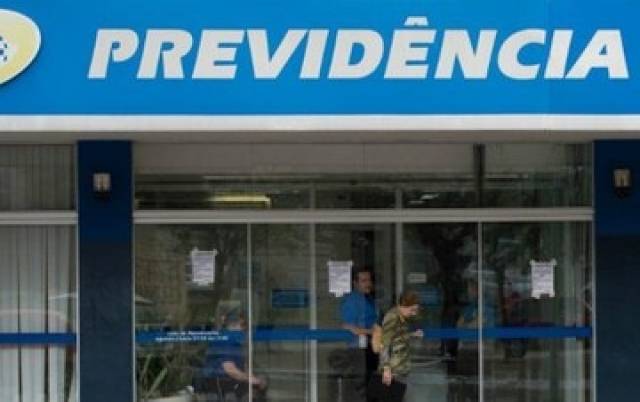 Reforma da Previdência deveria priorizar arrecadação, não corte de direitos