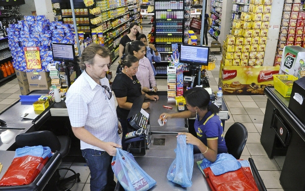 Com MP da ‘liberdade econômica’, bancada patronal faz Brasil retroceder um século