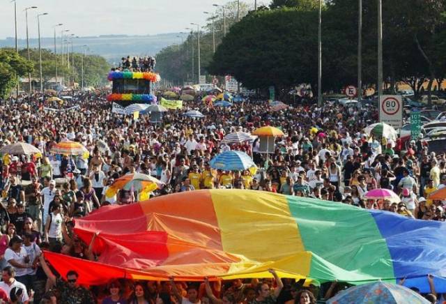 Pacto nacional contra homofobia será assinado nesta quarta-feira (16)