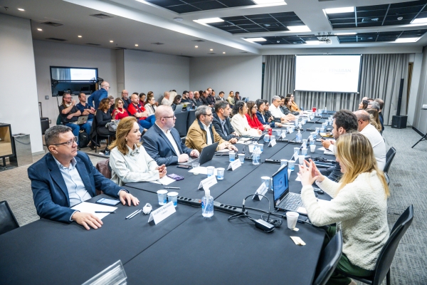 Fenaban n&atilde;o apresenta &iacute;ndice e negocia&ccedil;&atilde;o continua nesta ter&ccedil;a (25)
